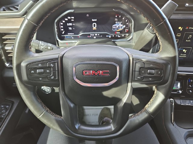 Used 2024 GMC Sierra 2500 AT4 w/ AT4 Premium Plus Package AWD/4WD image 18
