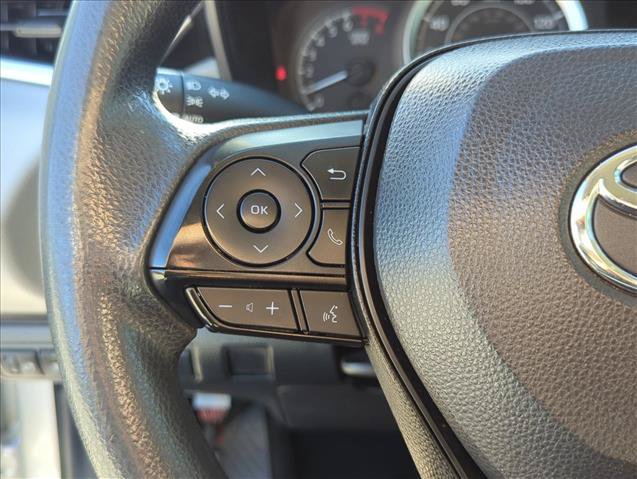 Used 2022 Toyota Corolla LE FWD image 14