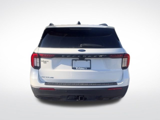 Certified 2026 Ford Explorer Active RWD image 8