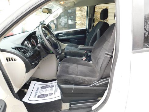 Used 2014 Dodge Grand Caravan SE w/ Quick Order Package 29E SE image 28