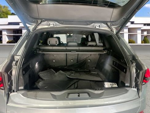 Used 2024 BMW X5 xDrive50e AWD/4WD image 28