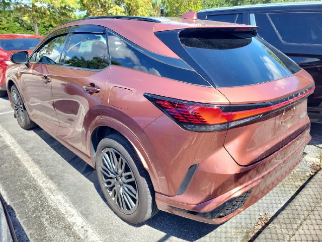 Used 2024 Lexus RX 500h F Sport w/ Convenience Package AWD/4WD image 3