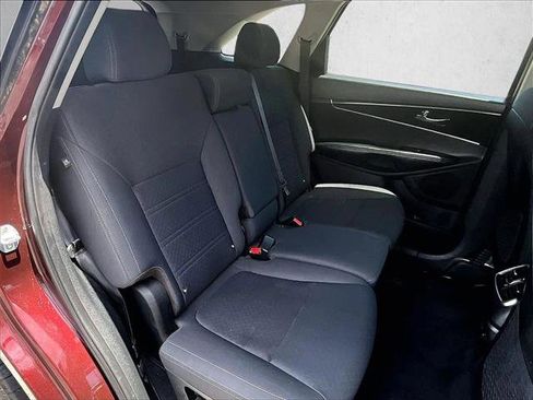 Used 2019 Kia Sorento FWD image 28