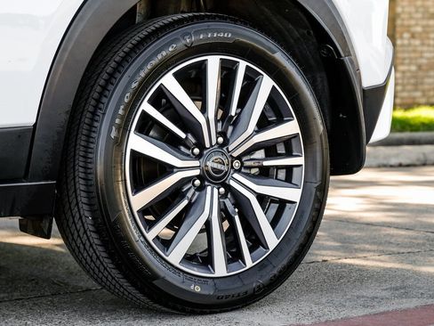 Used 2024 Nissan Kicks SV image 62