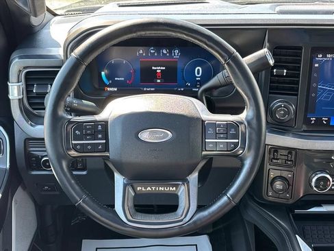 Used 2025 Ford F250 Platinum AWD/4WD image 24