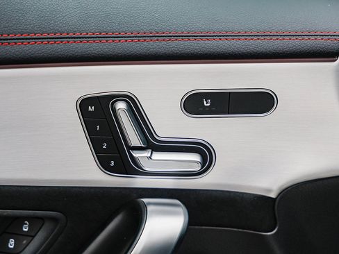 New 2026 Mercedes-Benz CLA 35 AMG 4MATIC image 22