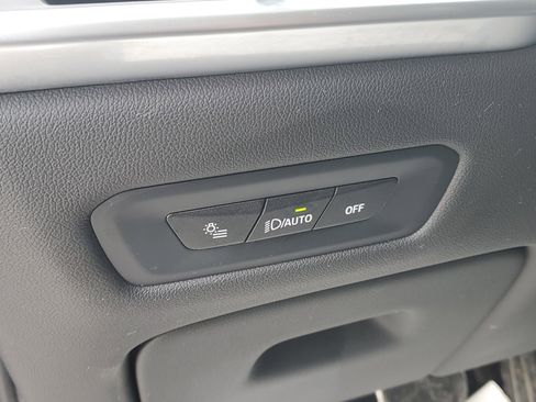 Certified 2024 BMW X5 xDrive40i w/ M Sport Package image 11