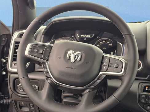 New 2026 RAM 1500 Big Horn AWD/4WD image 18