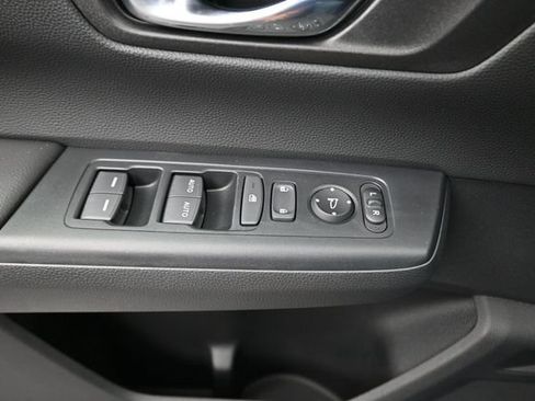 Certified 2025 Honda CR-V EX image 16