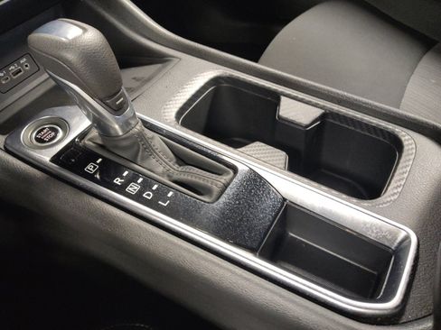 Used 2025 Nissan Sentra SV FWD image 26