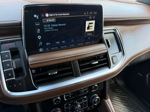 Used 2023 Chevrolet Tahoe High Country w/ Advanced Technology Package AWD/4WD image 20