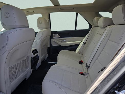 New 2026 Mercedes-Benz GLE 450 4MATIC image 11