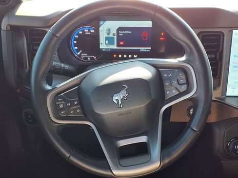 Used 2023 Ford Bronco Outer Banks AWD/4WD image 21