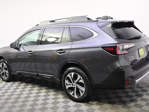 Used 2020 Subaru Outback Touring w/ Popular Package #2 AWD/4WD image 3