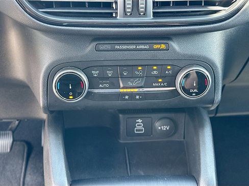 Certified 2025 Ford Escape ST-Line FWD image 15