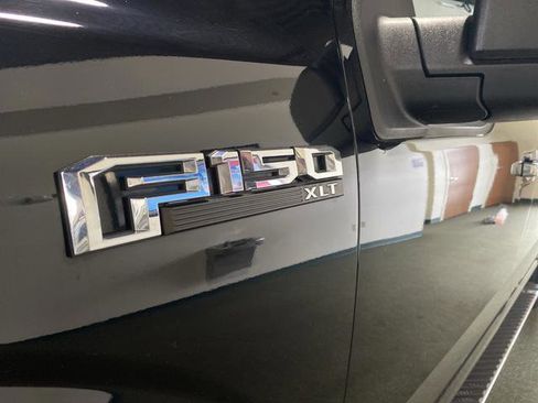 Used 2018 Ford F150 XLT w/ Equipment Group 302A Luxury image 36