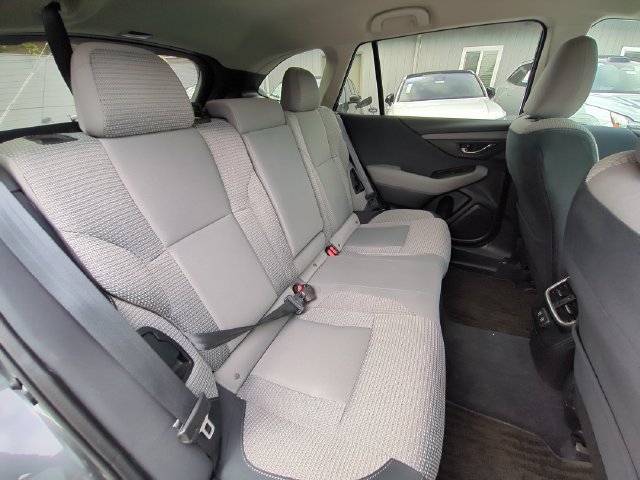 Used 2022 Subaru Outback Premium AWD/4WD image 27
