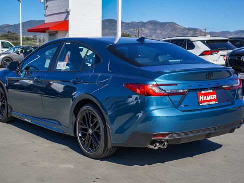 New 2026 Toyota Camry SE FWD image 7
