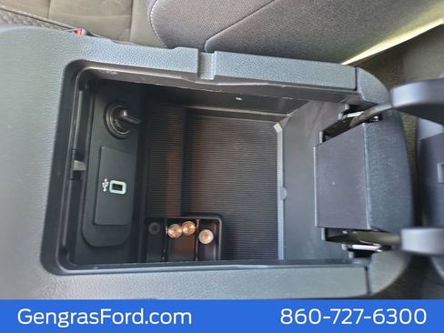Used 2017 Ford Mustang Shelby GT350 w/ Electronics Package RWD image 35