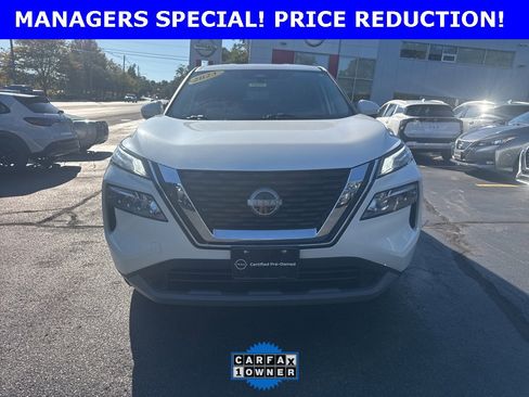 Certified 2023 Nissan Rogue SV image 2