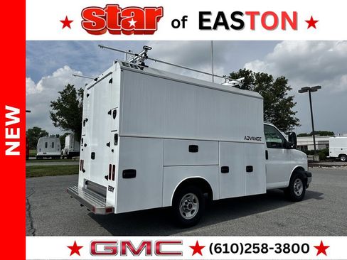 New 2025 GMC Savana 3500 1WT w/ Power Convenience Package image 8