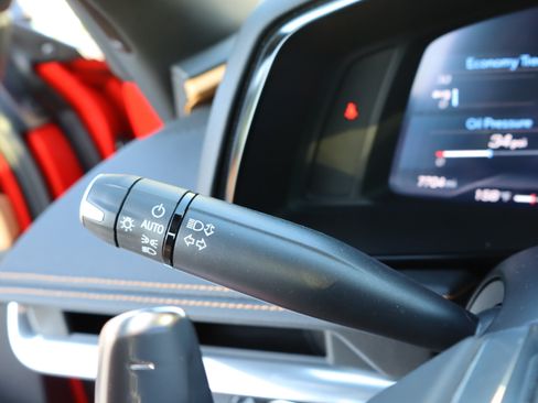 Used 2020 Chevrolet Corvette Stingray Preferred Cpe w/ 2LT Preferred Equipment Group RWD image 23