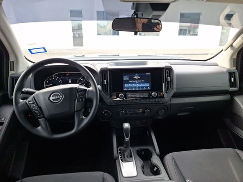 Used 2025 Nissan Frontier S image 18