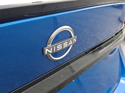 New 2026 Nissan Sentra SR FWD image 12