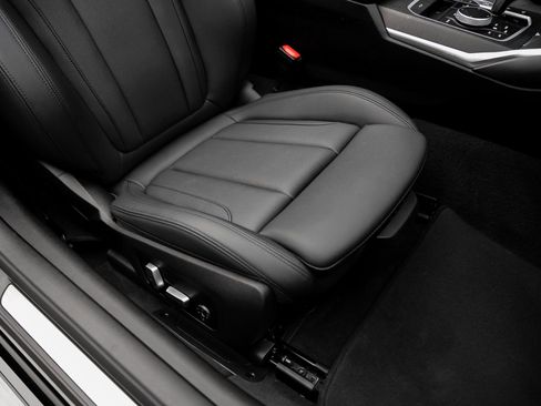 Used 2021 BMW 430i Convertible w/ Premium Package image 64