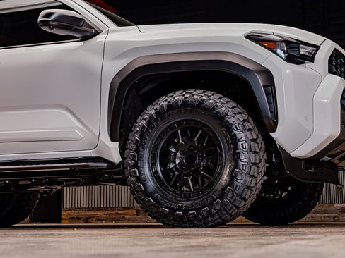 Used 2026 Toyota 4Runner TRD Off-Road Premium w/ Tow Technology Package image 16