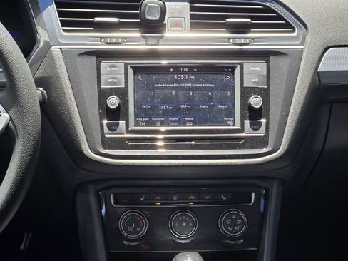 Certified 2023 Volkswagen Tiguan S FWD image 17