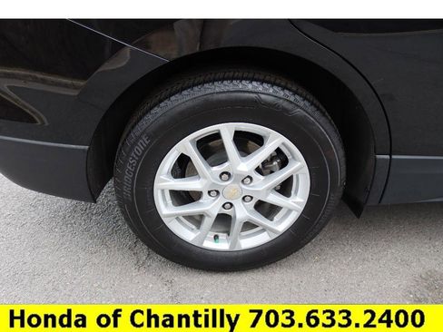 Used 2022 Chevrolet Equinox LT w/ LPO, Floor Liner Package image 26