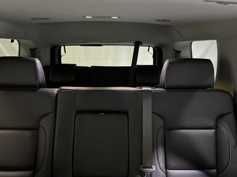 Used 2020 Chevrolet Tahoe LT image 19