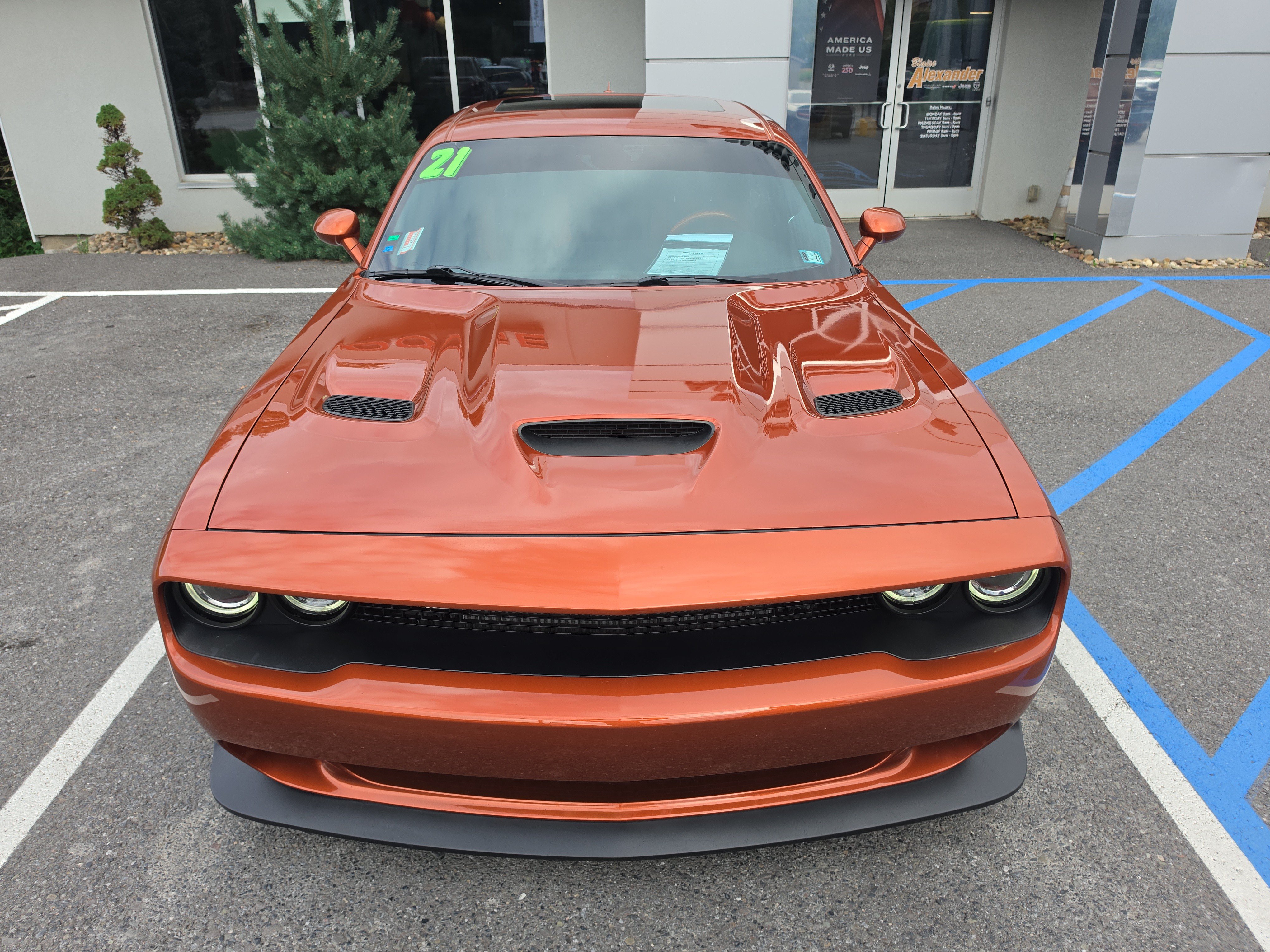 Used 2021 Dodge Challenger R/T Scat Pack RWD image 10