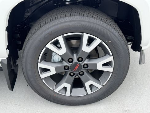 New 2026 Toyota 4Runner TRD Sport Premium AWD/4WD image 15