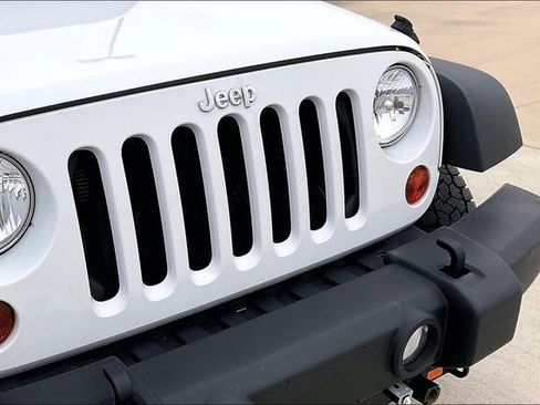 Used 2013 Jeep Wrangler Sport image 33