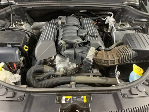 Used 2021 Dodge Durango SRT w/ Technology Group AWD/4WD image 31