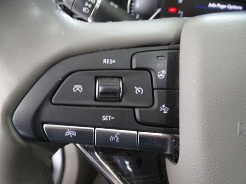Certified 2023 Cadillac XT6 Premium Luxury AWD/4WD image 6
