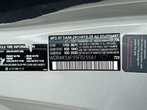 Used 2005 Mercedes-Benz SLK 350 image 32