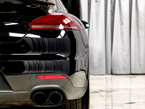 Used 2014 Porsche Panamera GTS image 15