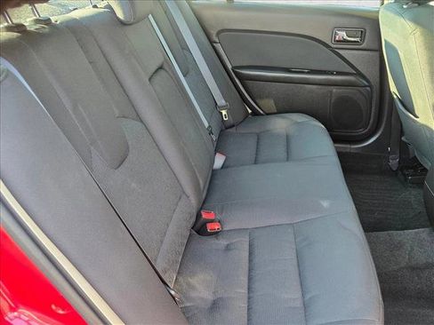 Used 2011 Ford Fusion SE image 19