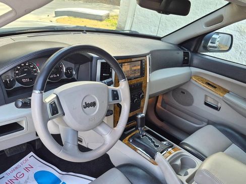 Used 2009 Jeep Grand Cherokee Limited image 52