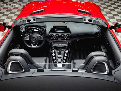 Used 2018 Mercedes-Benz AMG GT C image 86