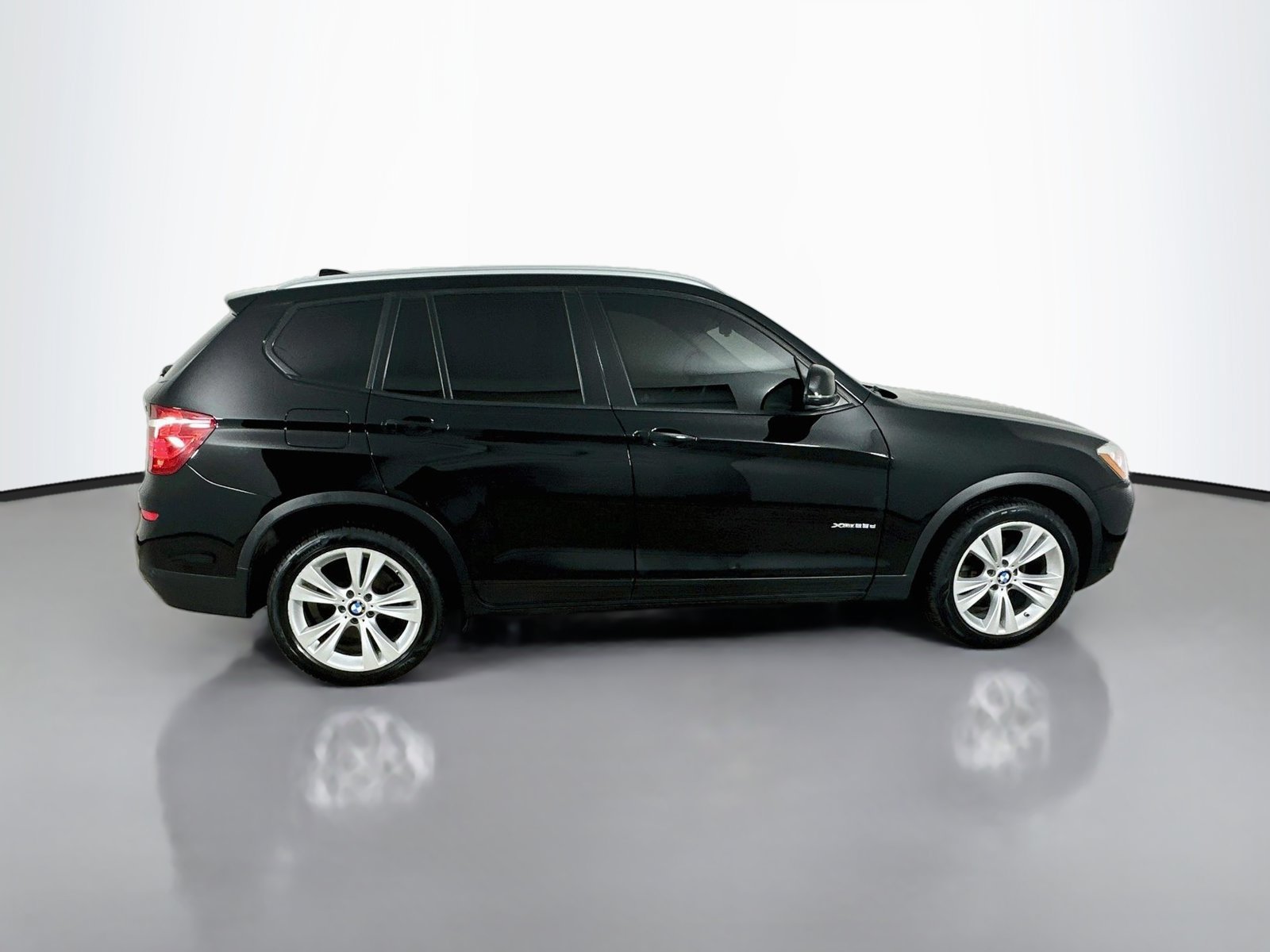 Used 2016 BMW X3 xDrive28d AWD/4WD image 4