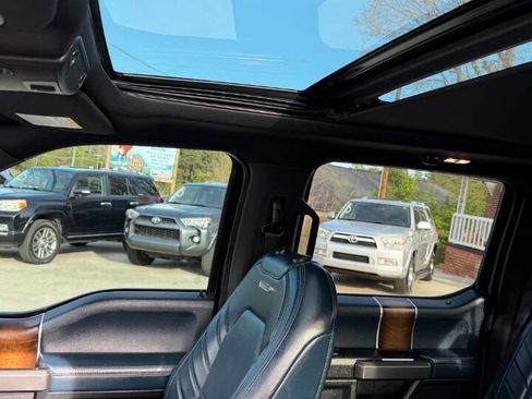 Used 2018 Ford F150 Limited image 16