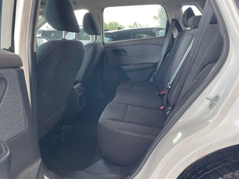 Certified 2023 Nissan Rogue S FWD image 16