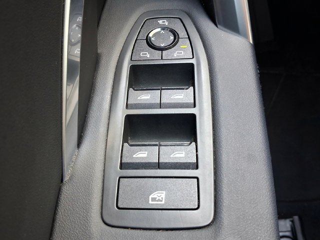 Used 2025 BMW X1 xDrive28i w/ Convenience Package AWD/4WD image 9