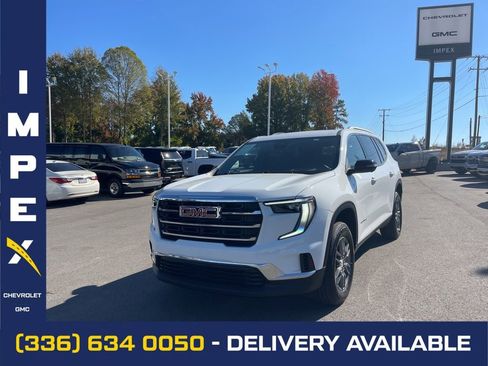 Used 2025 GMC Acadia Elevation FWD image 1