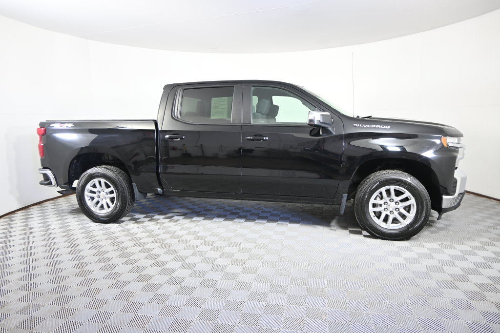 Used 2021 Chevrolet Silverado 1500 LT AWD/4WD image 9