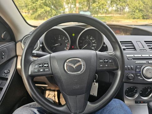 Used 2010 MAZDA MAZDA3 i Touring FWD image 15